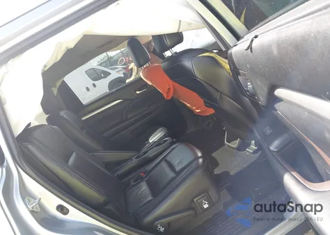 2018 Toyota Highlander Xle from USA, damaged, VIN 5TDKZRFH5JS541401